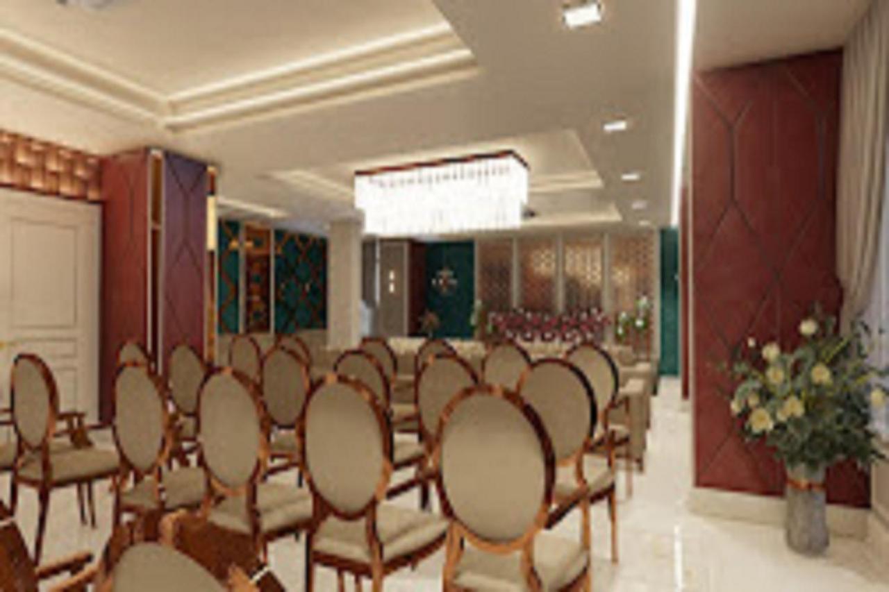 Hotel Park Regency Gorakhpur Kültér fotó
